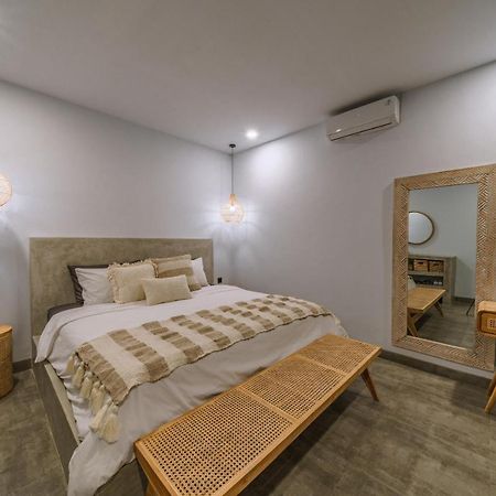 Villa Seseh Breeze - Cozy & Romantic 1Br Villa Next To Seseh Beach تْشانغو المظهر الخارجي الصورة
