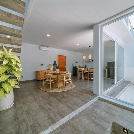 Villa Seseh Breeze - Cozy & Romantic 1Br Villa Next To Seseh Beach تْشانغو المظهر الخارجي الصورة